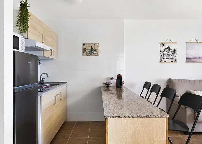 Διαμέρισμα Zona Tranquila Cerca Del Mar